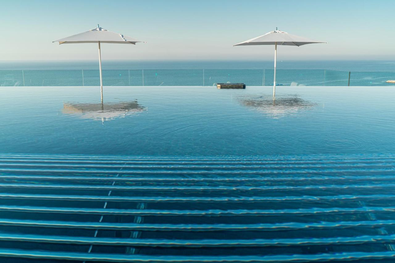 The One Caorle - Hotel & Apartments Esterno foto Infinity pool at the InterContinental Hotel, Herzliya, Israel