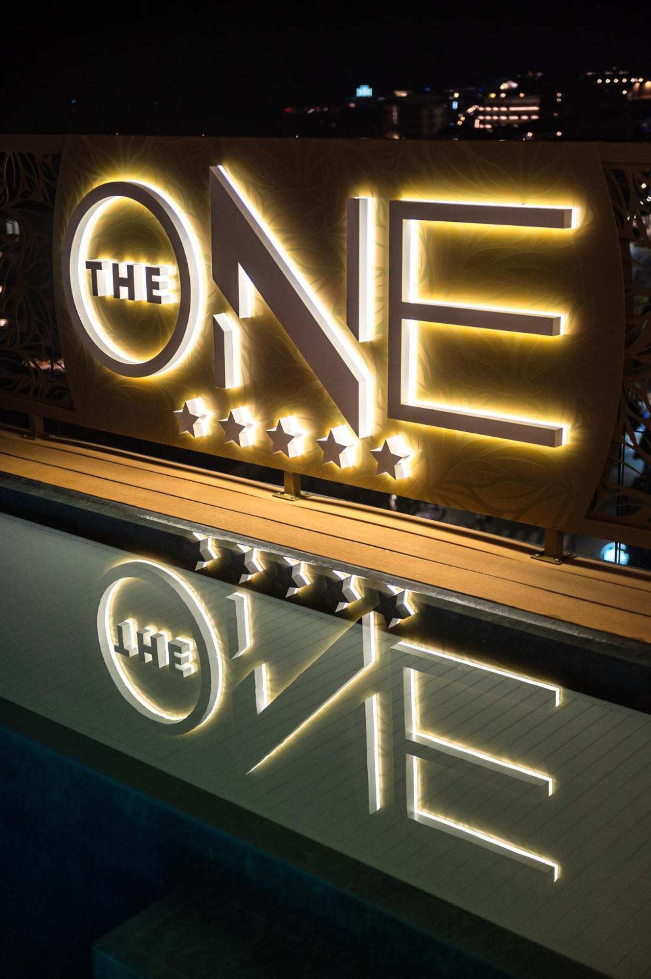 The One Caorle - Hotel & Apartments Esterno foto The One